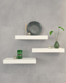 شلف دیواری ام دی اف سفید دارای روکش مقاوم مدل S.H009